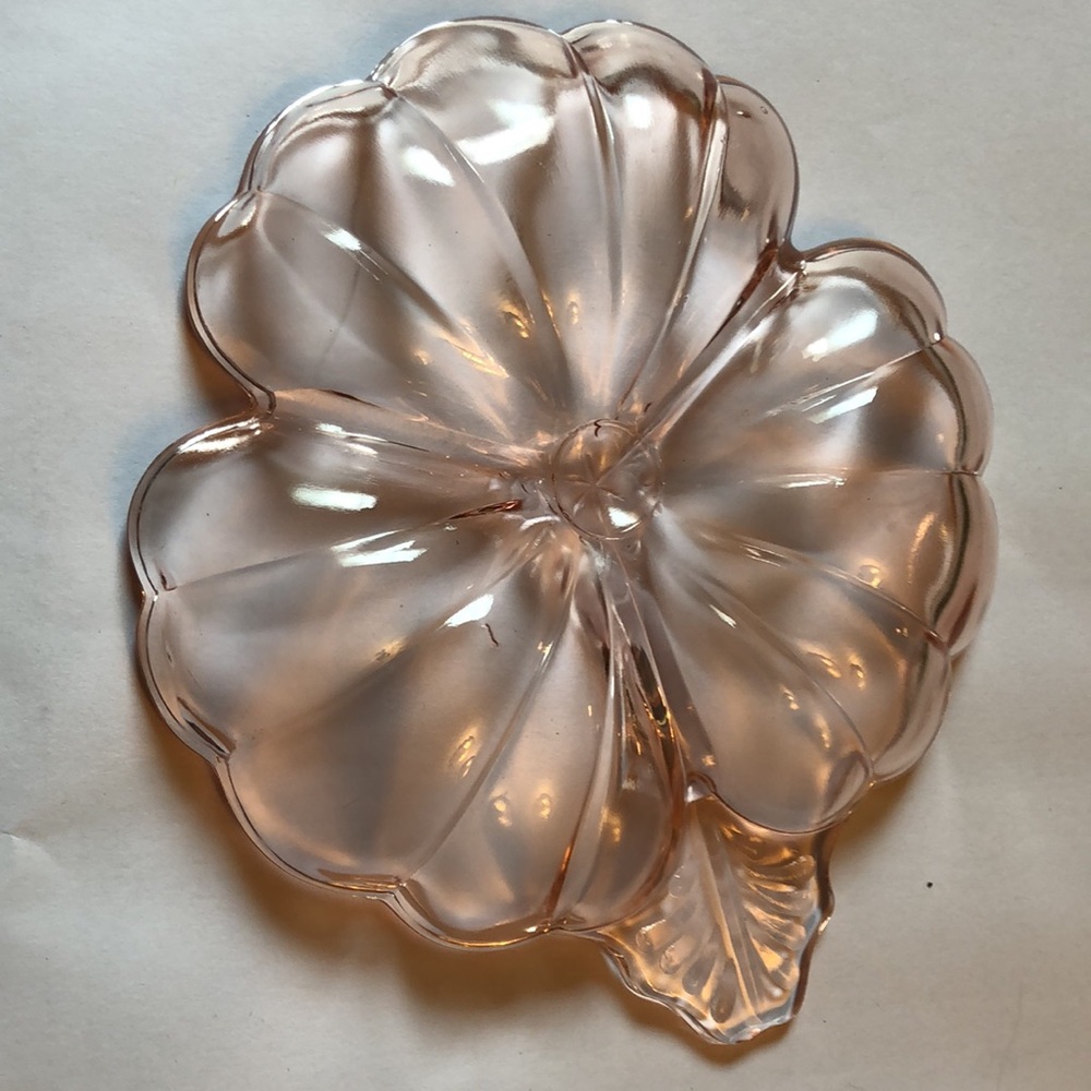 Pink Glass Dish - Picture 2 of 4